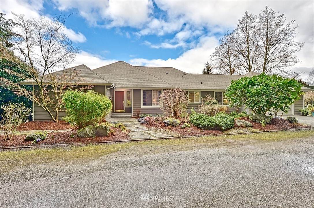 4624 Monte Vista Drive - Photo 1