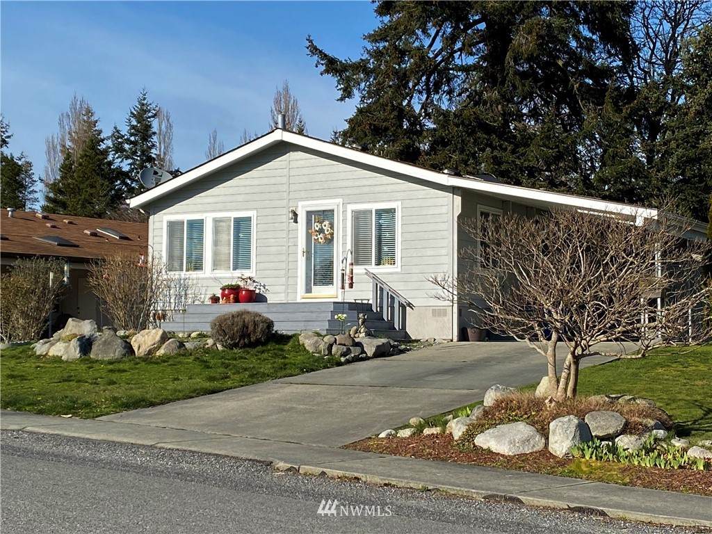 1785 Douglas Road - Photo 1