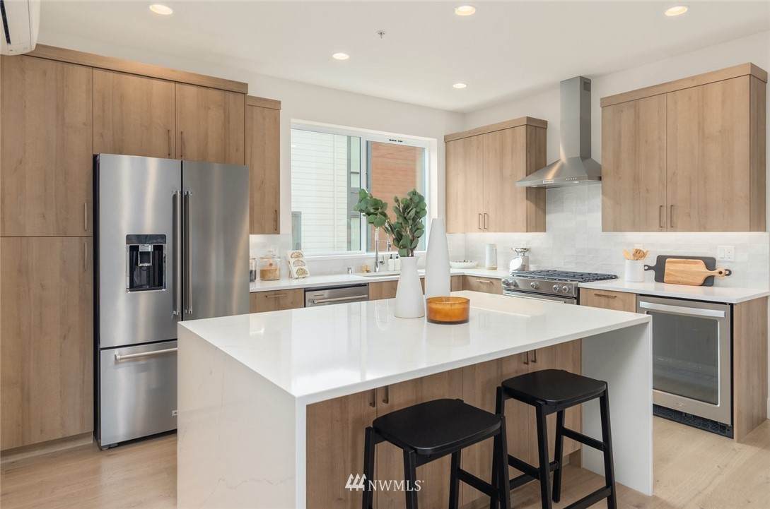 18517 96th Drive - Photo 1