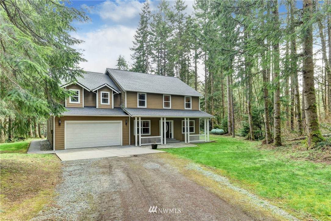12905 37th Ave Nw - Photo 1