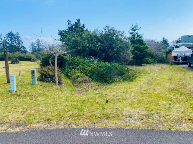 301 Butterclam Street - Photo 1