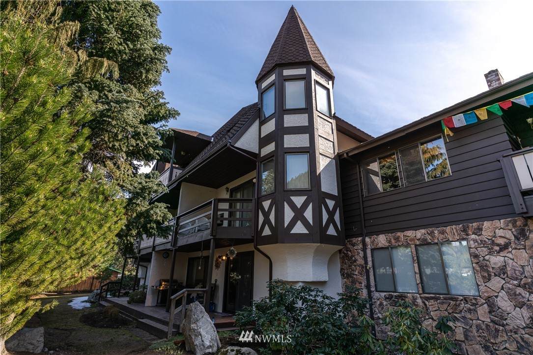 110 Icicle Road - Photo 1