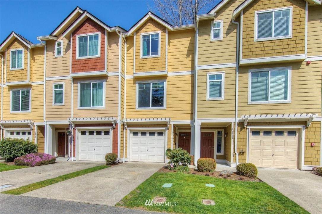 5213 147th Street Ct - Photo 1