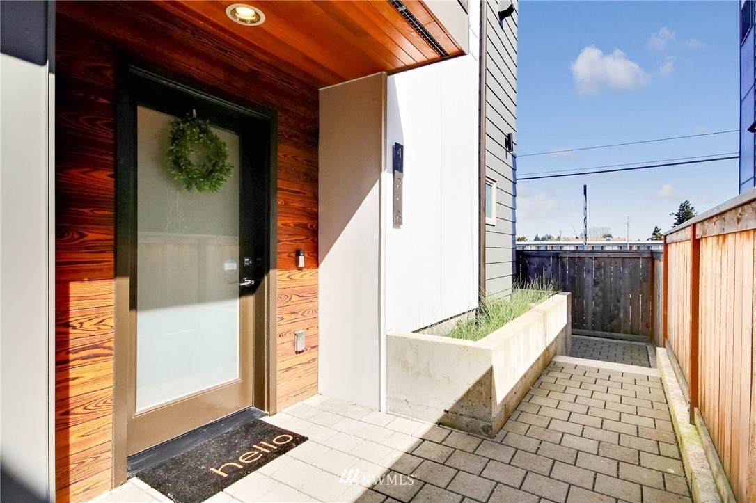 4124 Linden Avenue - Photo 1