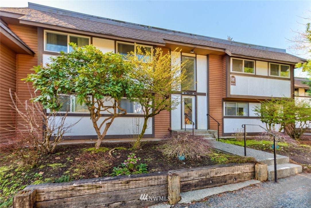 7301 224th Street - Photo 1
