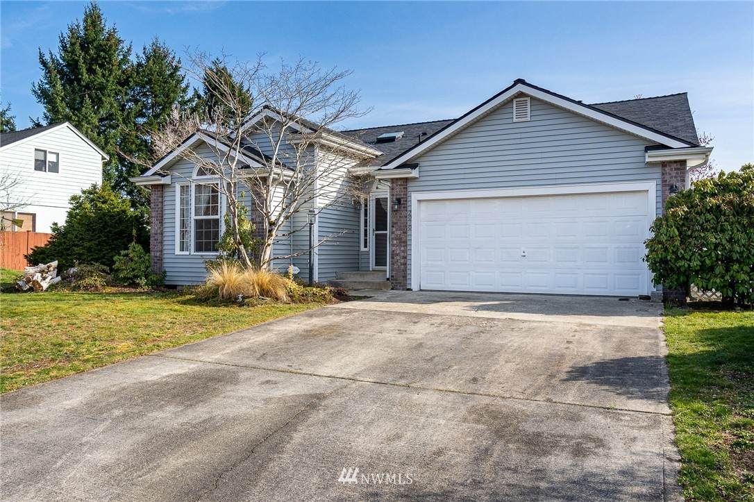 2010 146th Street Ct - Photo 1