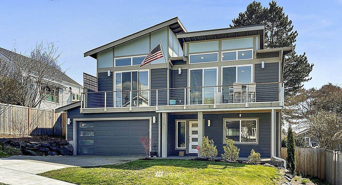1235 Myrtle Street - Photo 1