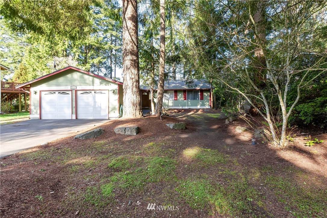 7495 Woodridge Lane - Photo 1
