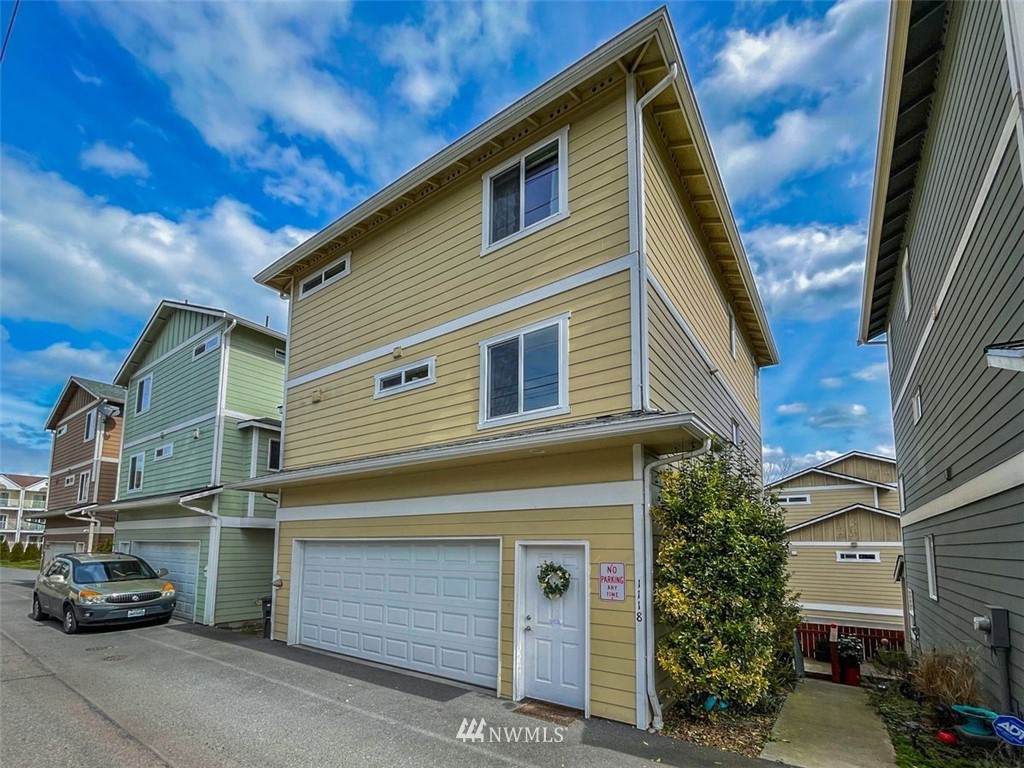 1118 Chestnut Court - Photo 1