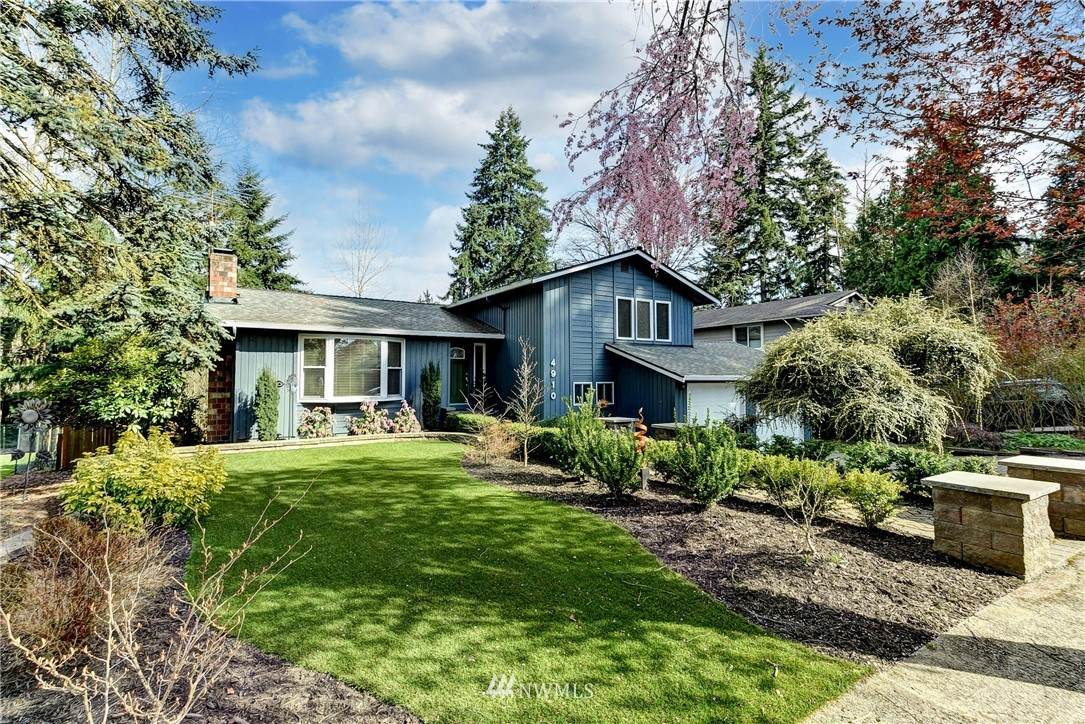 4910 114th Avenue - Photo 1