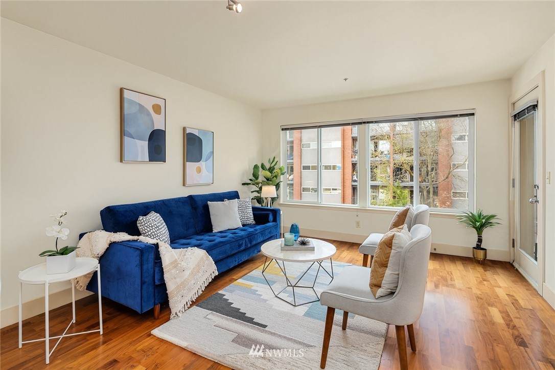 1711 Olive Way - Photo 1