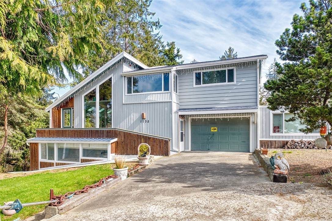 1132 Cooks Road - Photo 1
