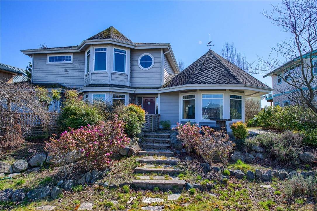 1629 Harbor Seal Drive - Photo 1