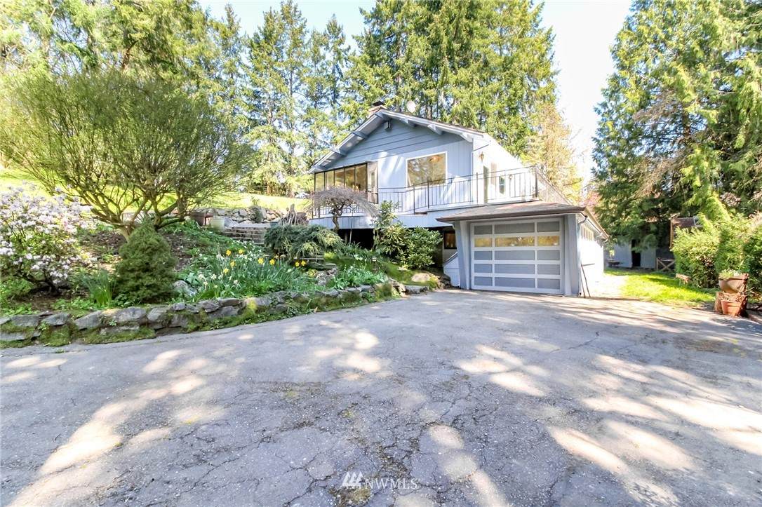 409 129th Street - Photo 1