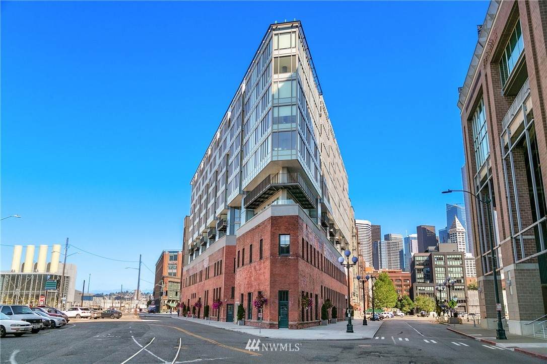 590 1st Avenue - Photo 1