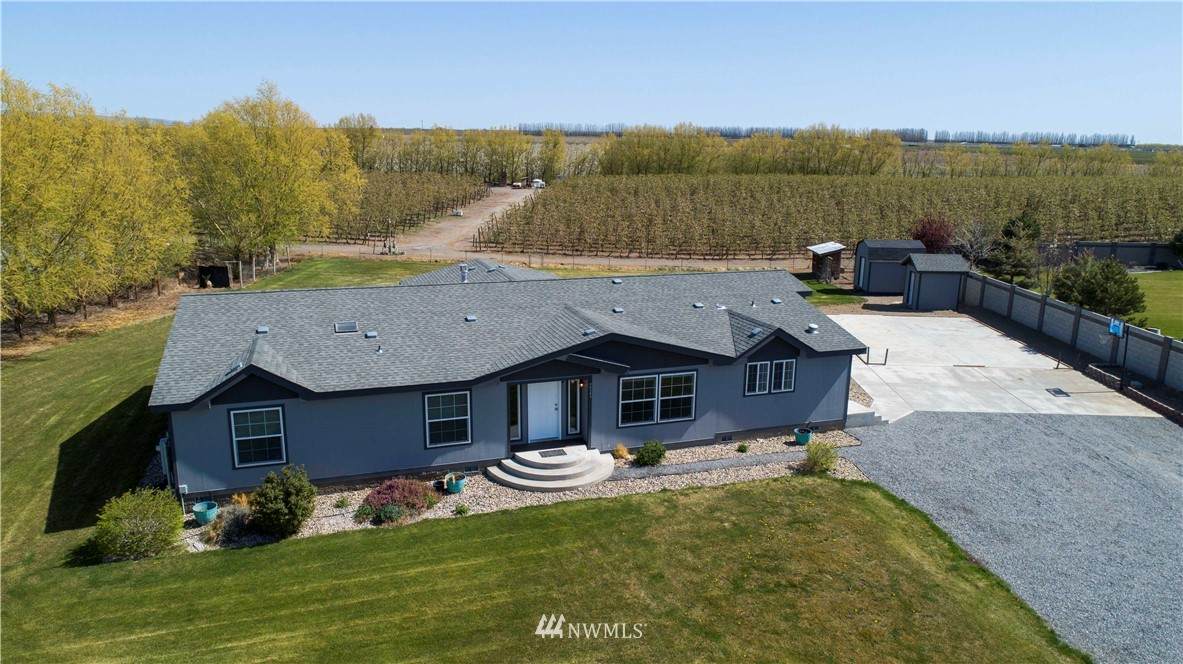 26363 U Road - Photo 1