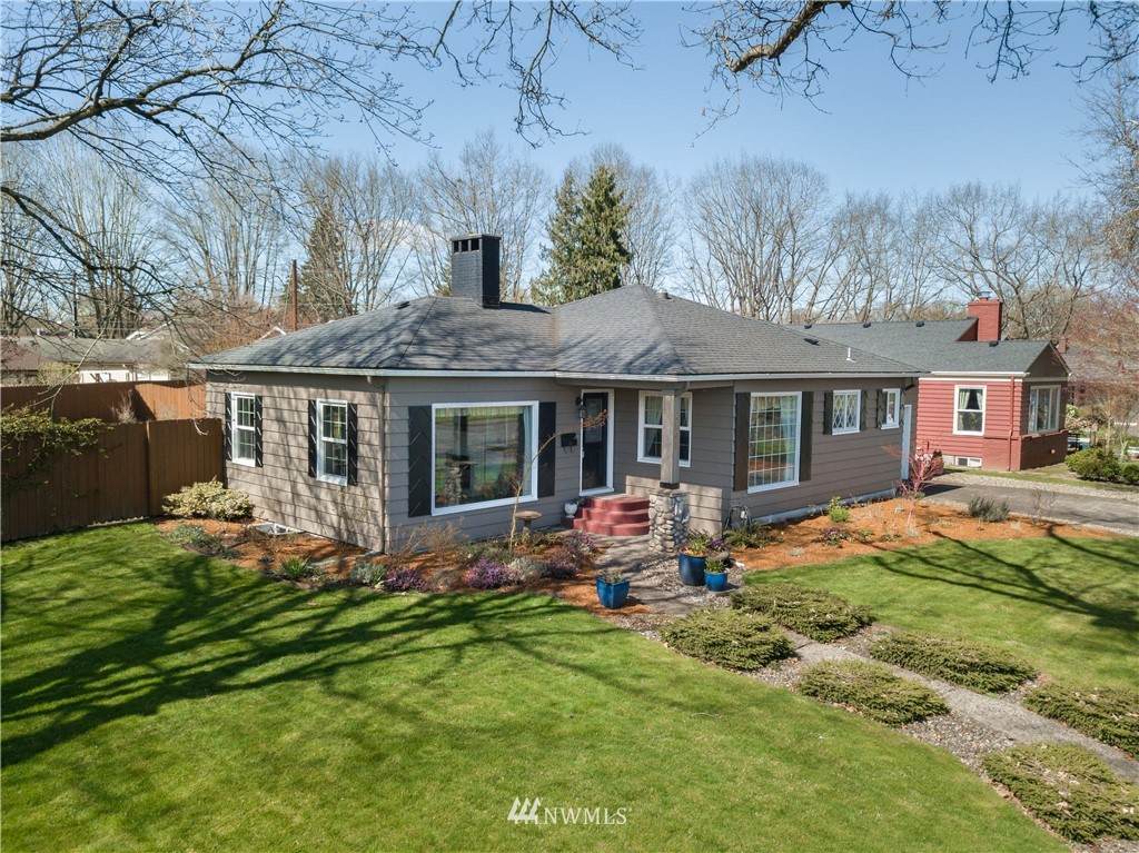 2105 Olympia Way - Photo 1
