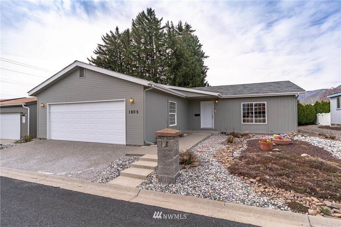 1805 Heritage Haven - Photo 1