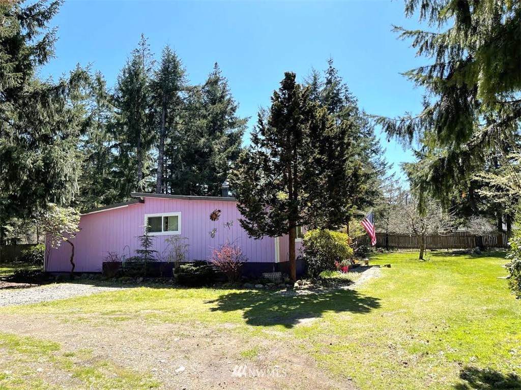 12445 133rd Avenue - Photo 1