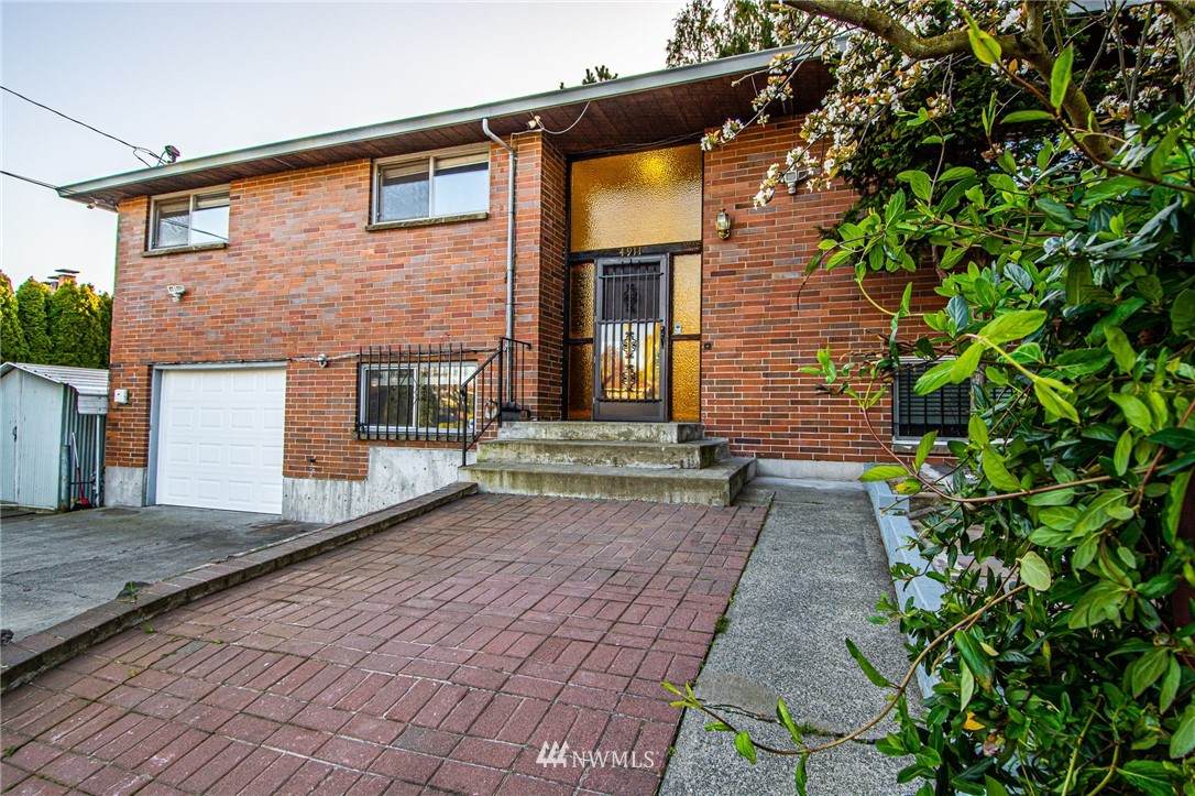 4911 15th Avenue - Photo 1