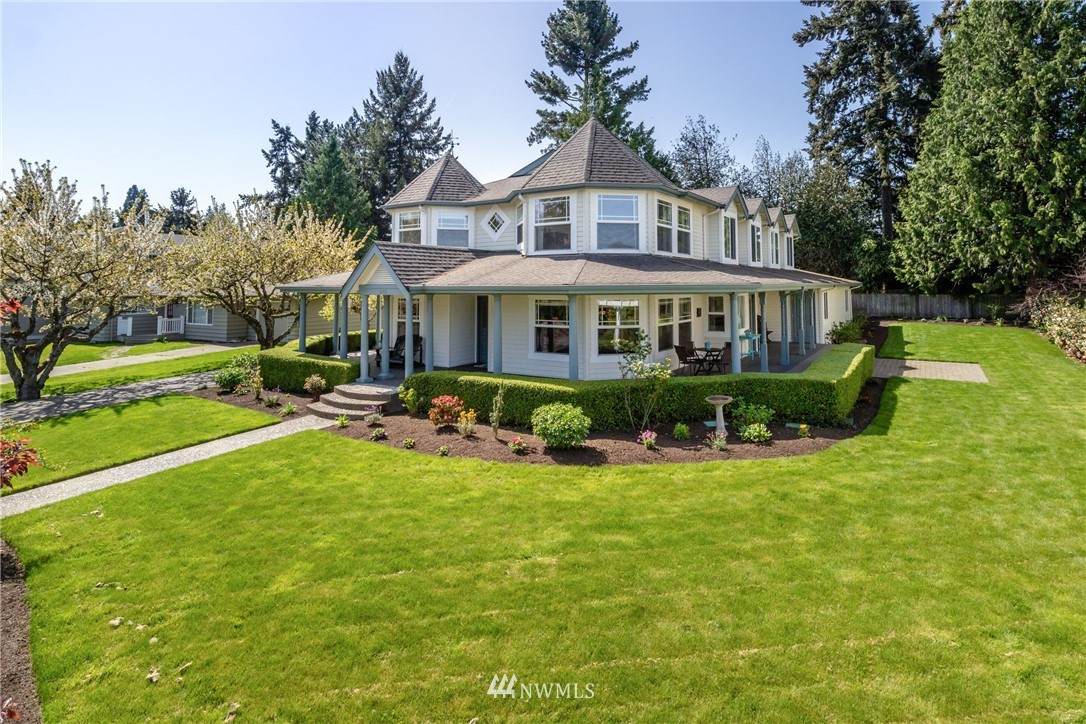 645 18th Avenue - Photo 1