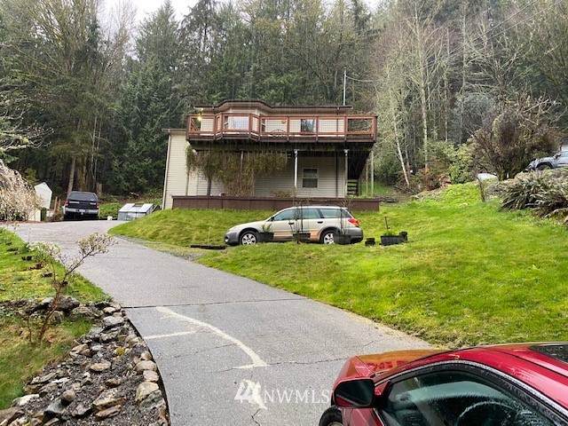 655 Summit Place - Photo 1