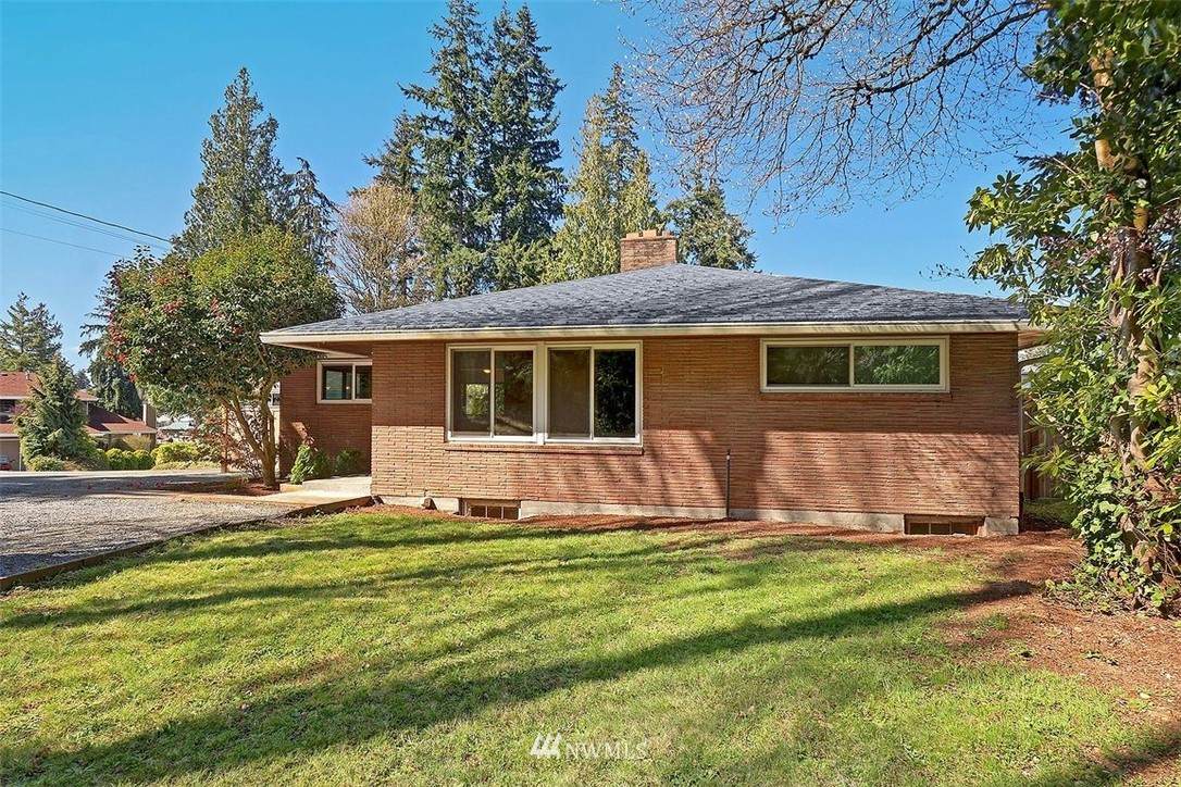 18330 44th Avenue - Photo 1