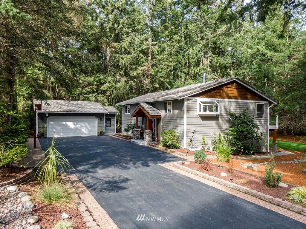 1217 Pilchuck Drive - Photo 1