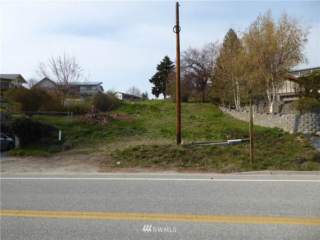 410 Manson Boulevard - Photo 1