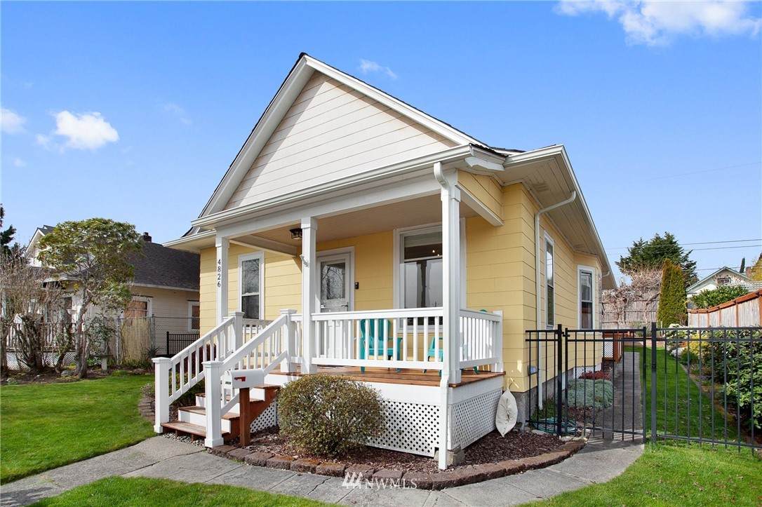 4826 Visscher Street - Photo 1
