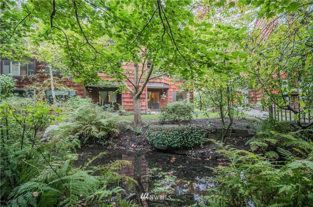8931 Ravenna Avenue - Photo 1