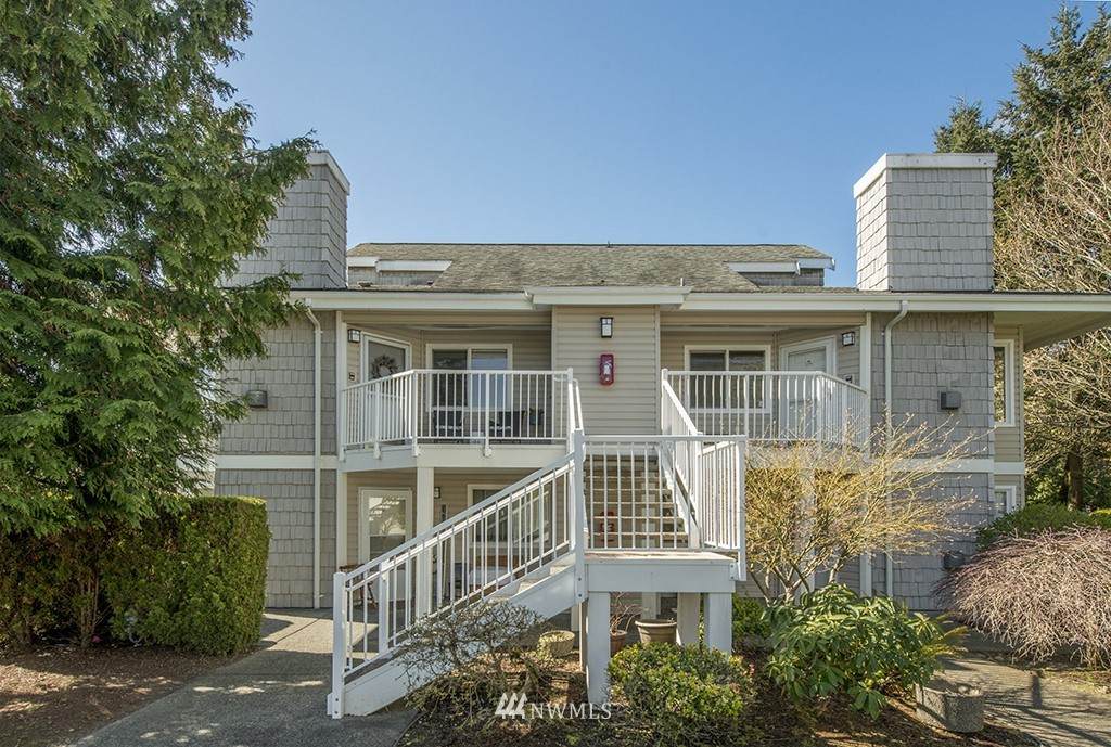 11130 208th Street - Photo 1