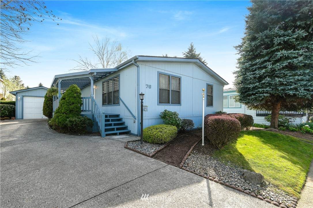 5101 121st Avenue - Photo 1