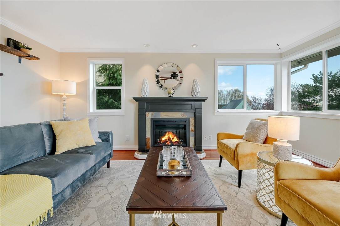 2400 Howell Street - Photo 1