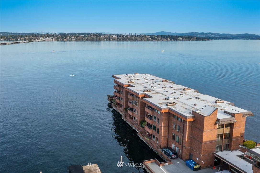 2330 43rd Avenue - Photo 1