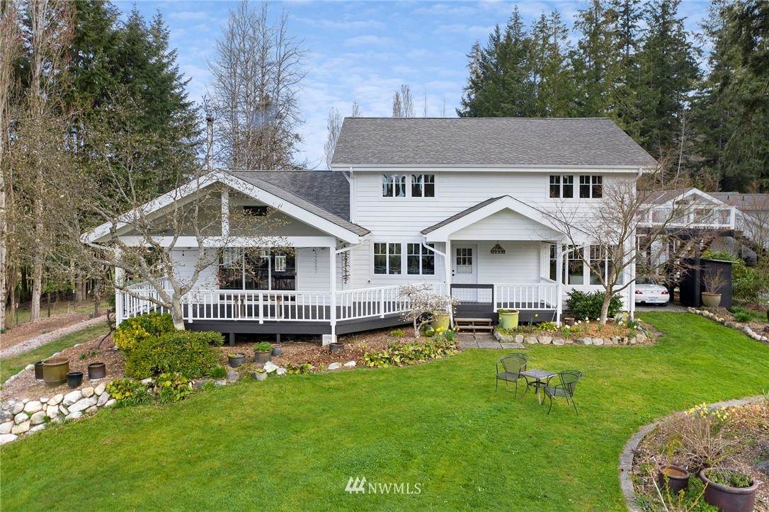 1512 Whiteman Road - Photo 1