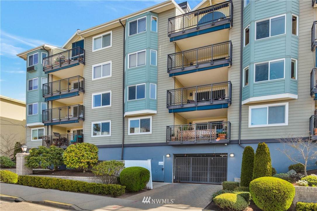 8720 Phinney Avenue - Photo 1