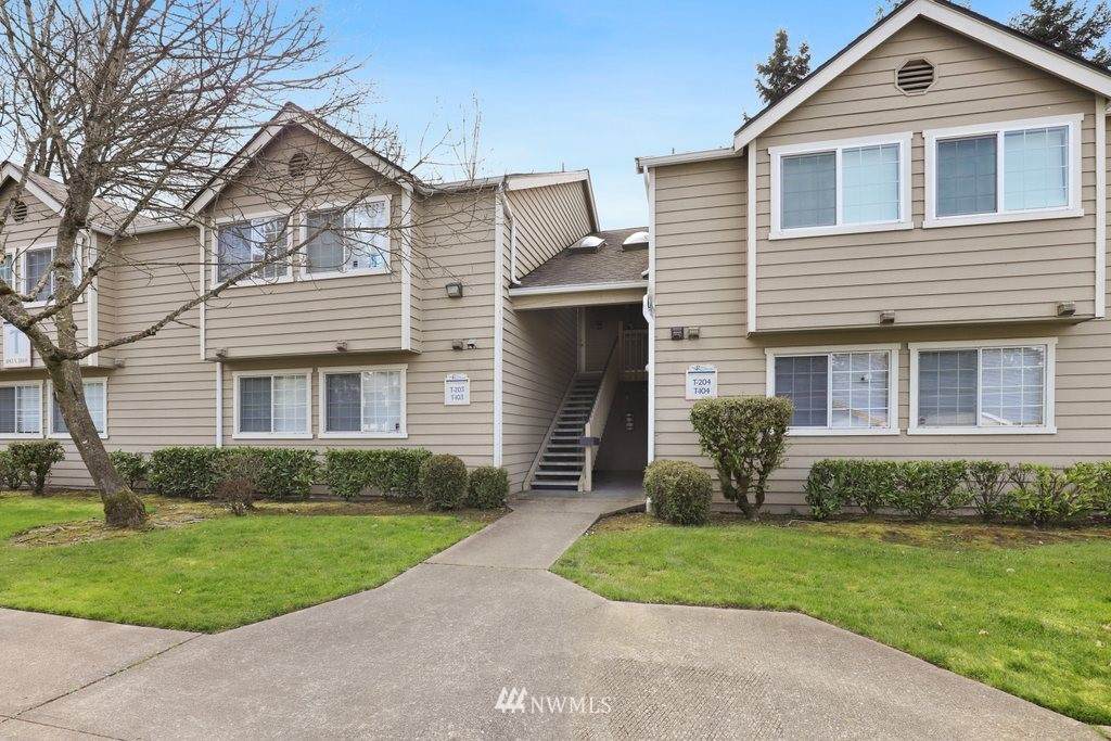 1843 286th Lane - Photo 1