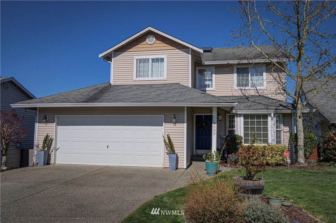 5032 60th Avenue - Photo 1