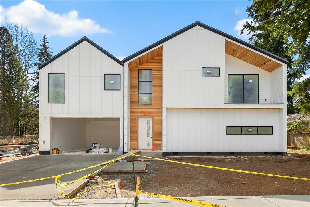 12411 90th Street - Photo 1