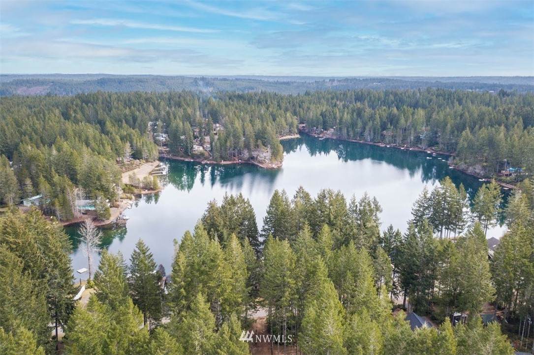 281 Circle Drive - Photo 1
