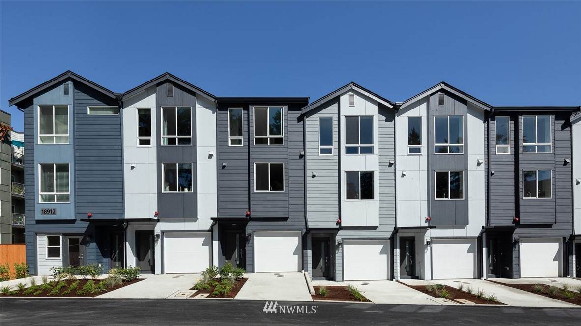 10944 189th Street - Photo 1