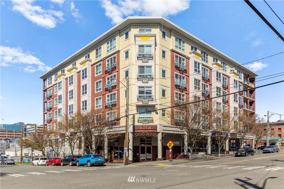 668 Lane Street - Photo 1
