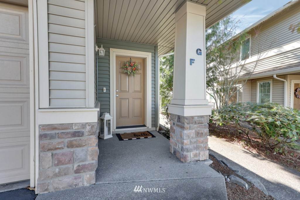 6127 Isaac Avenue - Photo 1