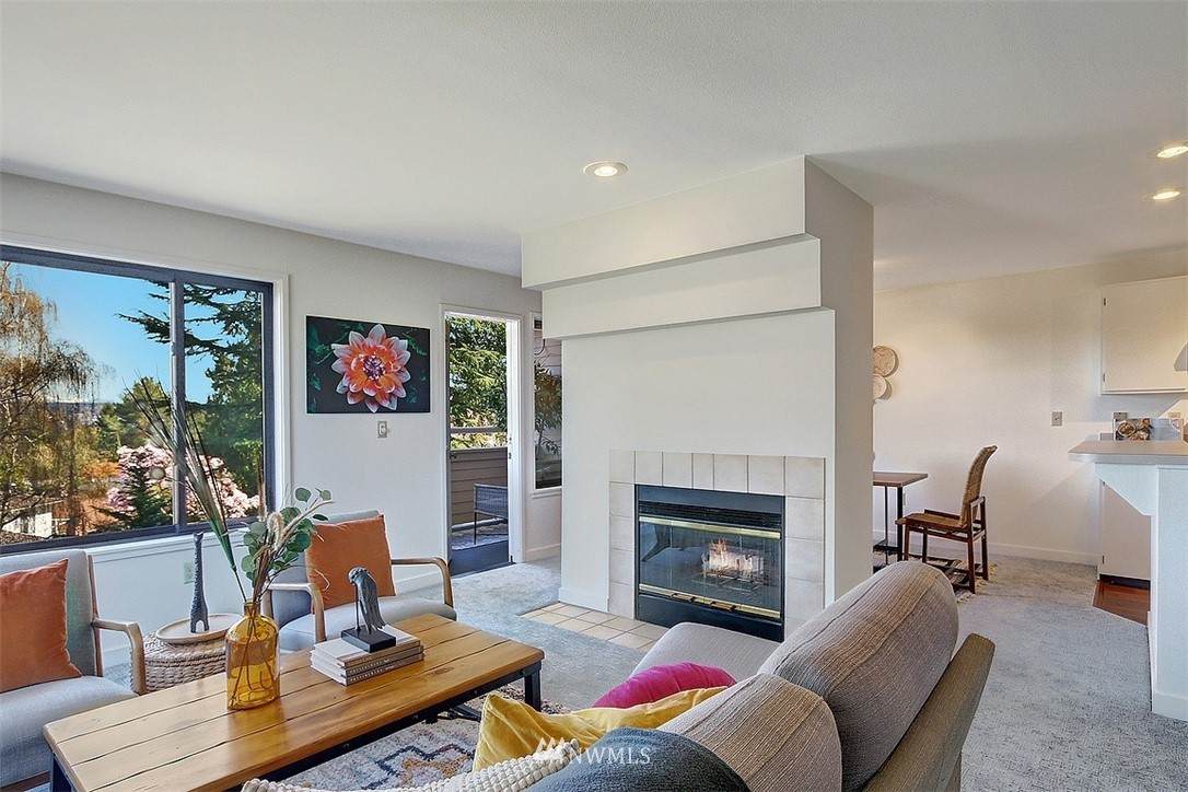 5225 50th Avenue - Photo 1