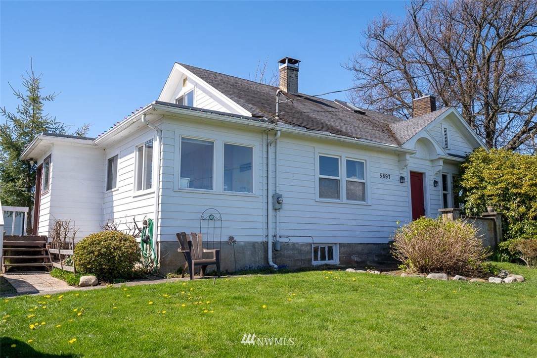 5897 Vista Drive - Photo 1