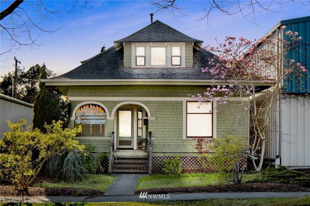 2221 James Street - Photo 1
