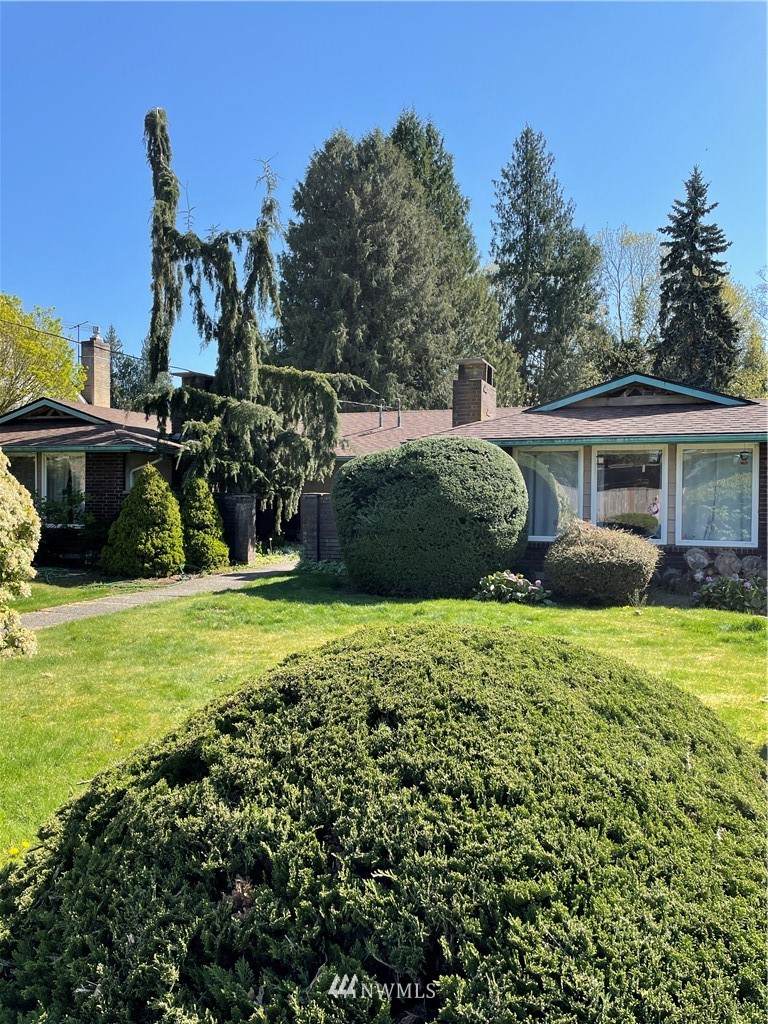 5500 74th Street - Photo 1