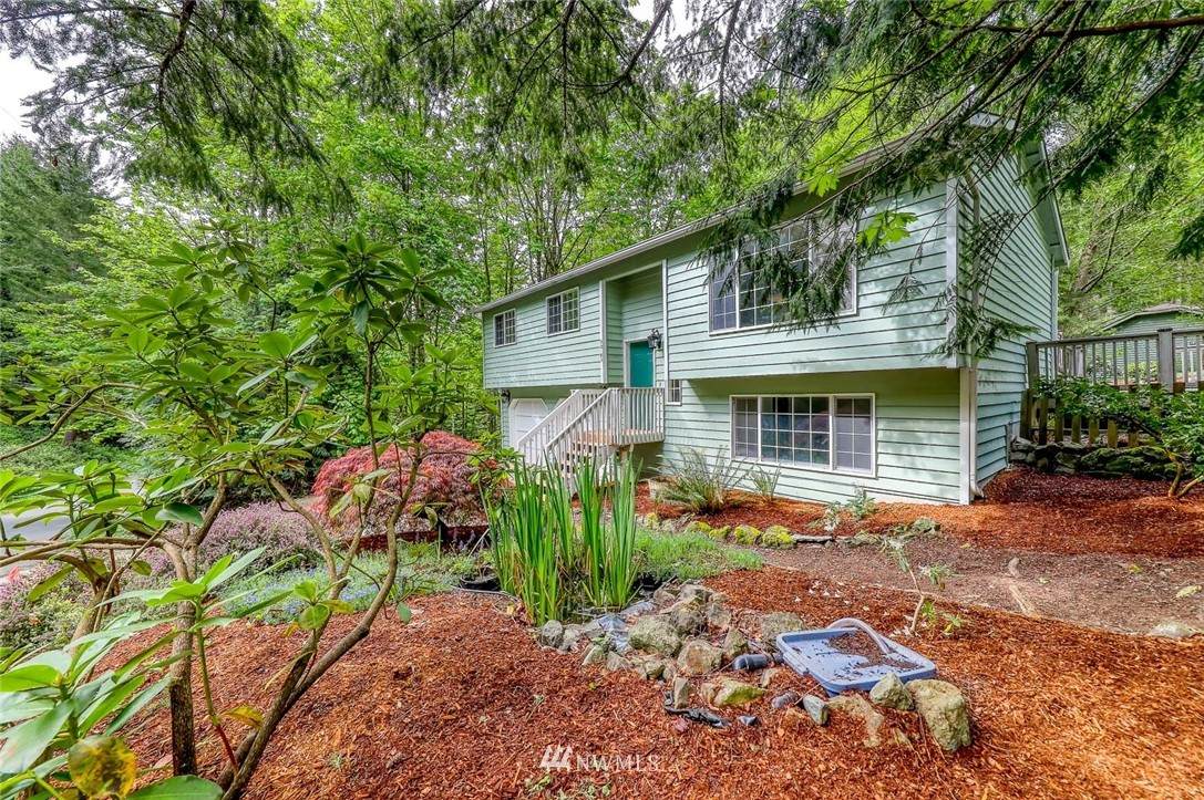 22181 Wavecrest Avenue - Photo 1