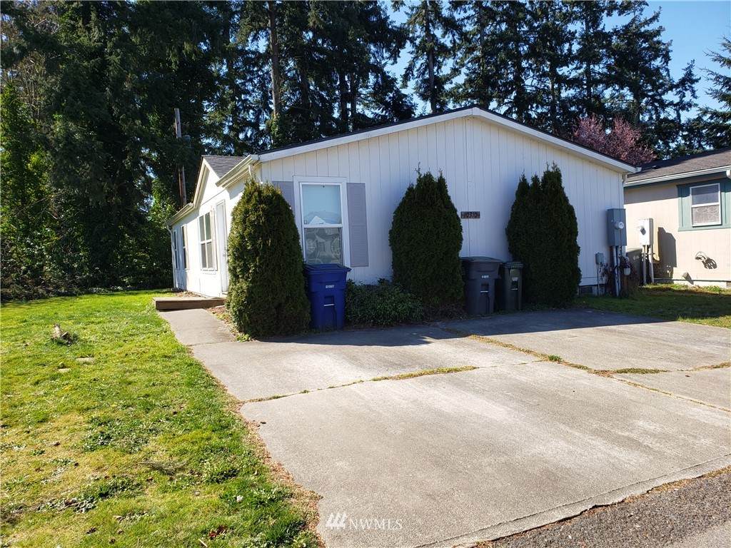 10310 137th Street Ct - Photo 1